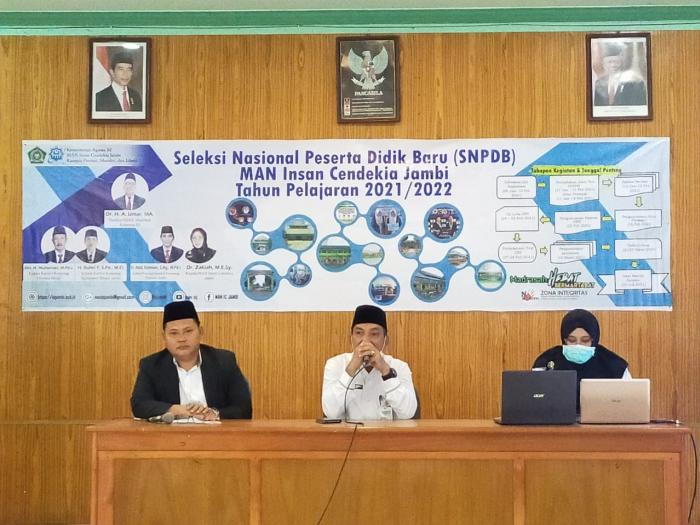 7 Siswa-siswi MTsN 2 Tanjung Jabung Barat Ikuti Sosialisasi Alur Masuk MAN Cindekia 7 Siswa-siswi MTsN 2 Tanjung Jabung Barat Ikuti Sosialisasi Alur Masuk MAN Cindekia