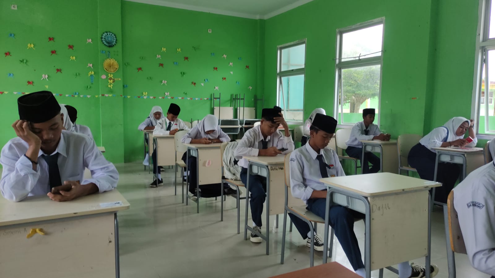 Ujian Madrasah Kelas IX Ujian Madrasah Kelas IX